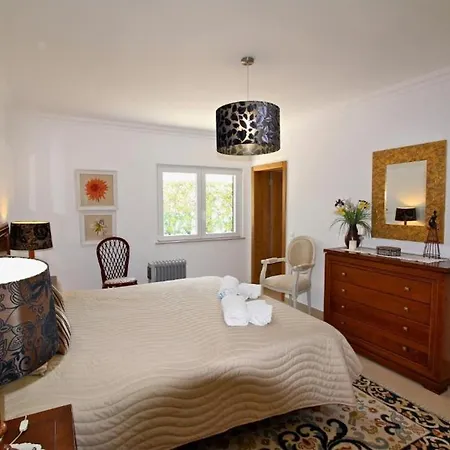 Contemporary Portuguese 4 Bedrooms Violeta Private Pool