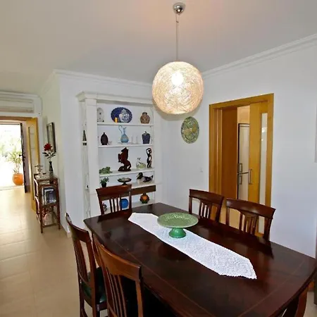 Villa Contemporary Portuguese 4 Bedrooms Violeta Private Pool Quarteira