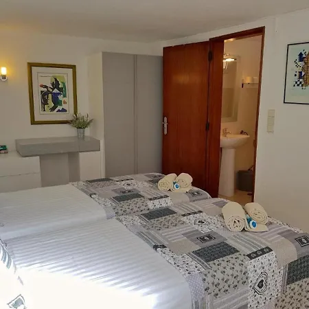 Contemporary Portuguese 4 Bedrooms Violeta Private Pool * Quarteira