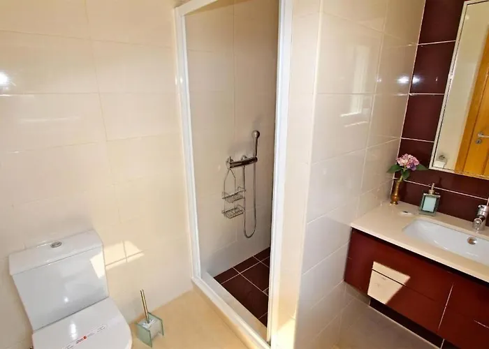 Contemporary Portuguese 4 Bedrooms Violeta Private Pool Villa *